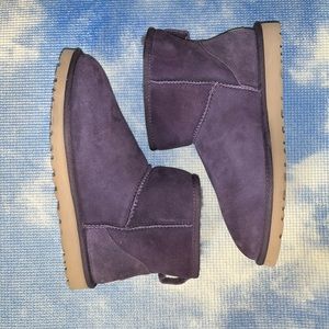 Uggs ,, Dark Purple,, Womens 9